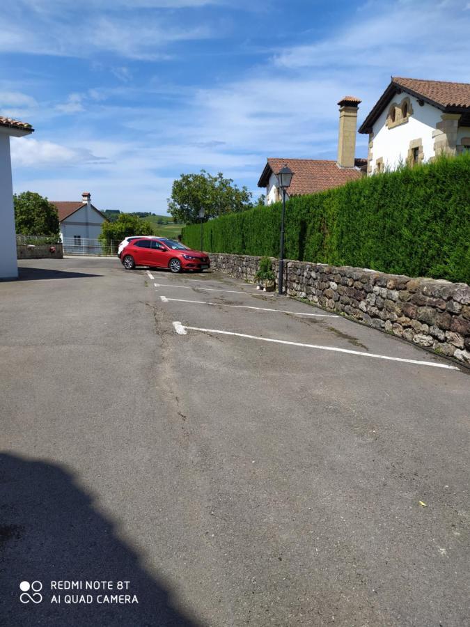 Alto Santiago Alojamiento Con Parking San Vicente De La Barquera Eksteriør bilde